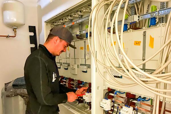 Elektroniker für Energie- und Gebäudetechnik