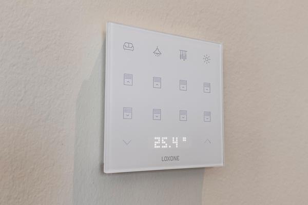 Smart Home Loxone - Smart Home Lösungen – Intelligente Gebäudeautomation für mehr Komfort und Sicherheit